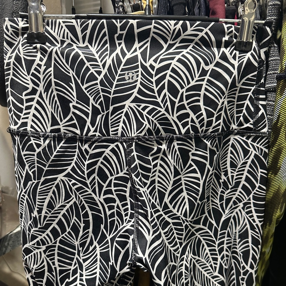 Lululemon Wunder Under Pant *Full-On
Luxtreme - Picture 5 of 7